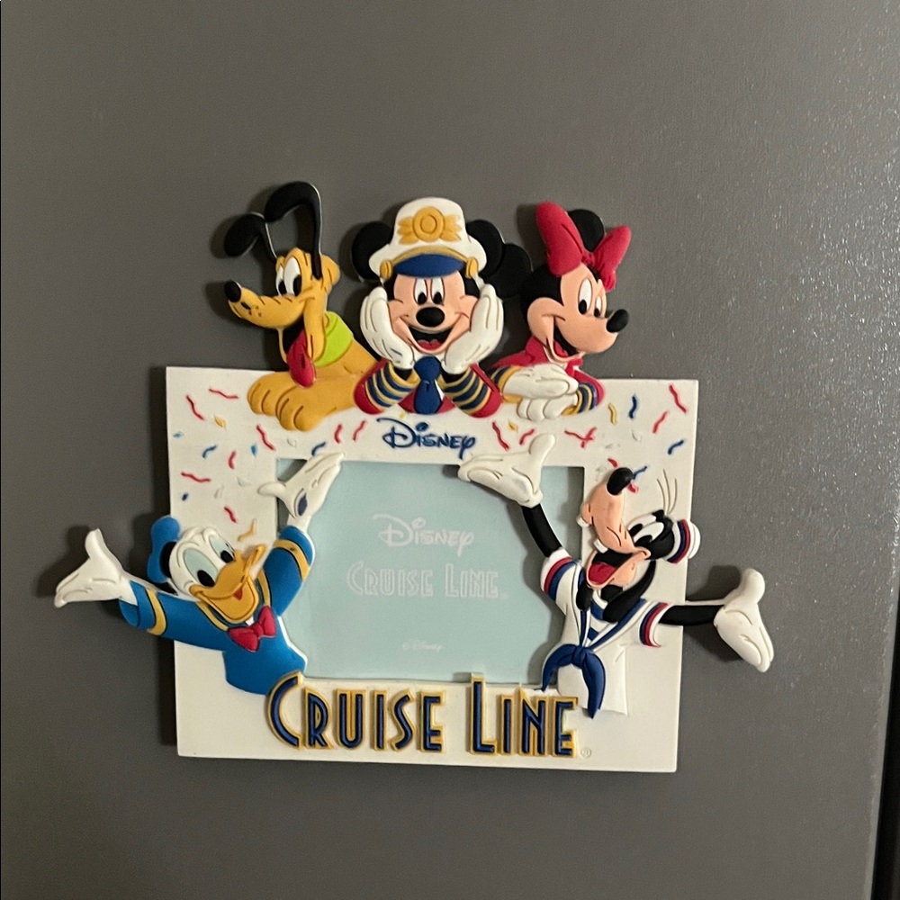 Disney Cruise Line Character Magnetic Frame